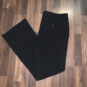 New York & Company Tailored Flare Dress Pants 18T